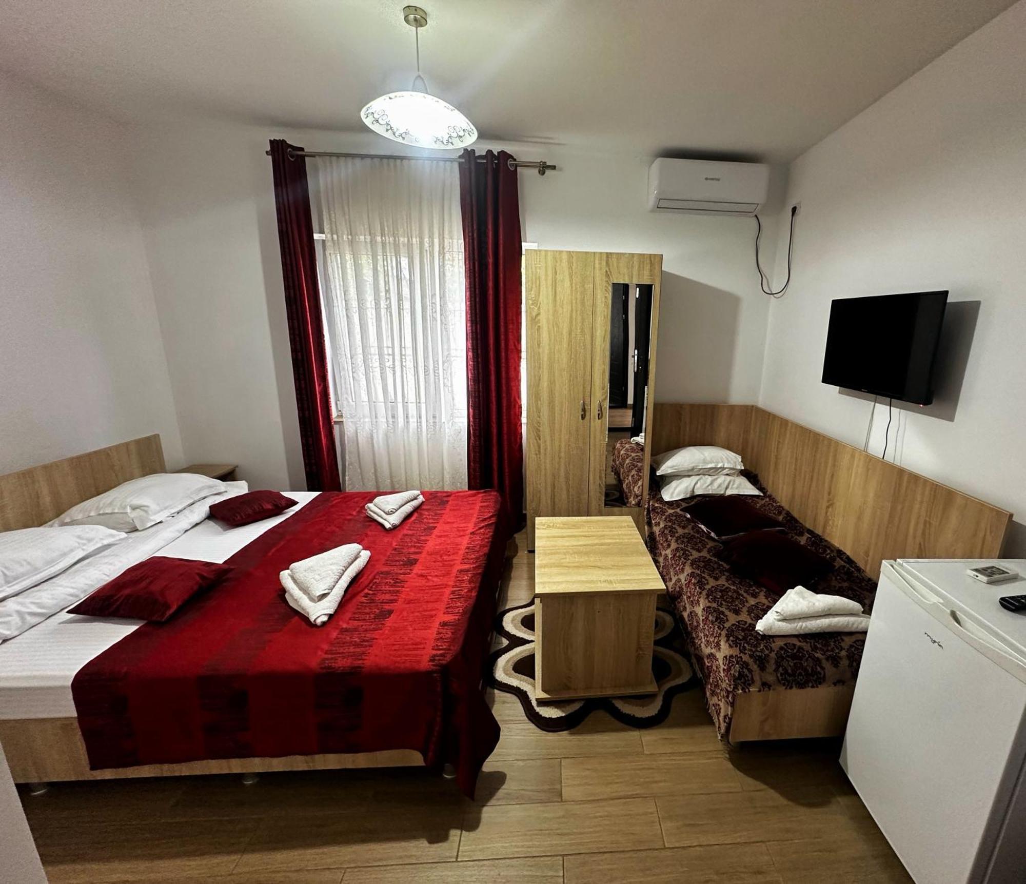 Casa Enka Hotel Тузла Екстериор снимка