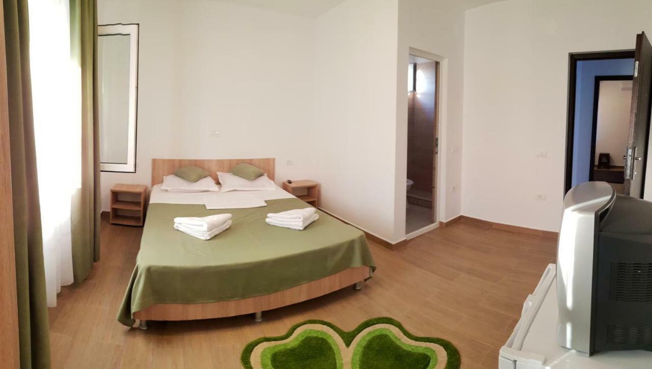 Casa Enka Hotel Тузла Екстериор снимка